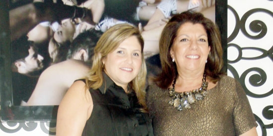 Simone Seixas Barini e Deise Pucci em coquetel fashion na semana passada